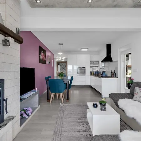 Glow Apartment